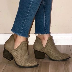 Steve Madden Amerisa Bootie
